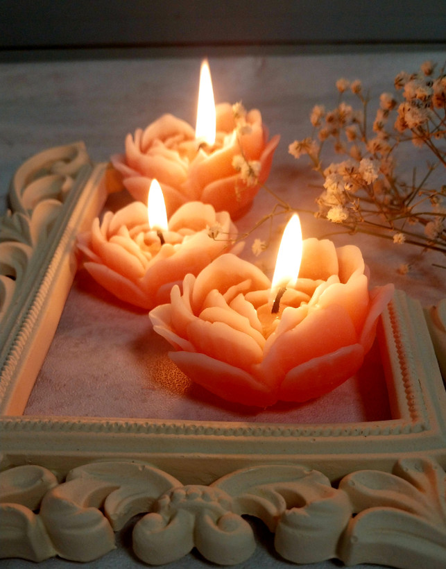شمع مدل گل رز قلبی (فروش عمده مجموعه ۶۰ عددی)